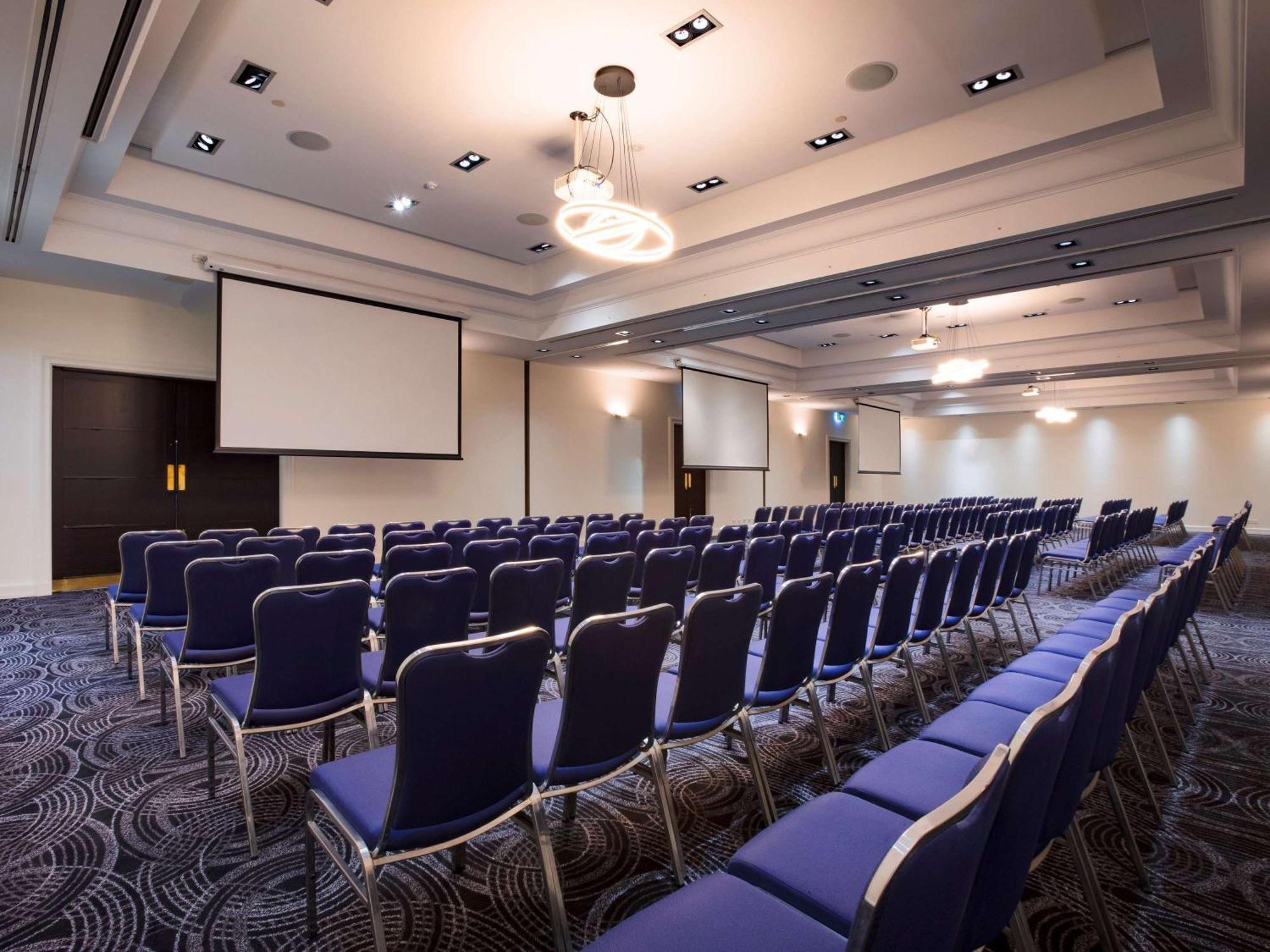Novotel Melbourne Hotel Glen Waverley